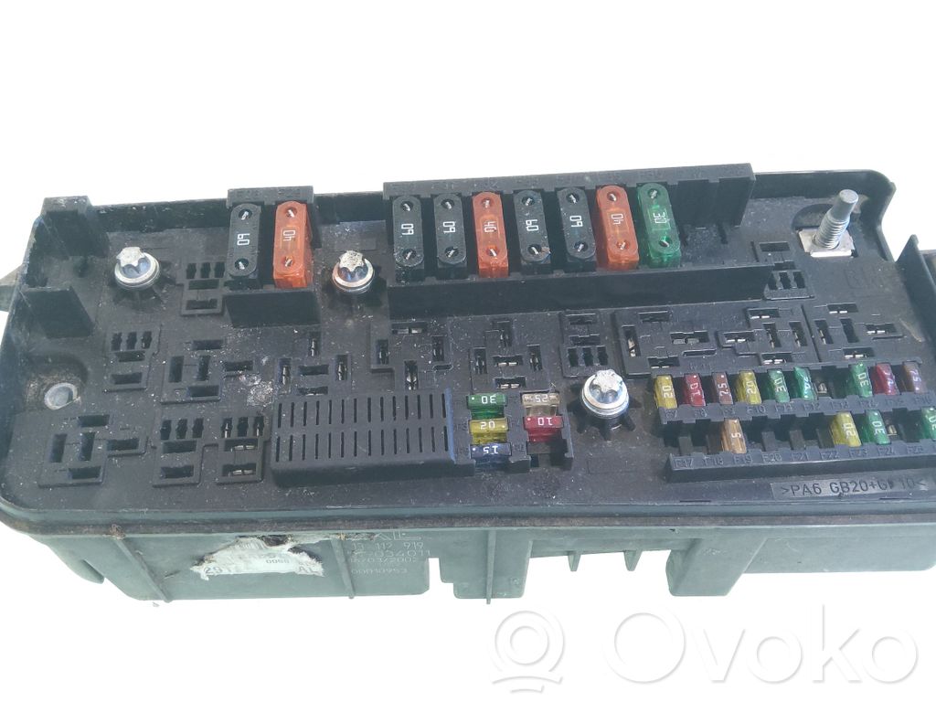 Opel Vectra C Fuse module 