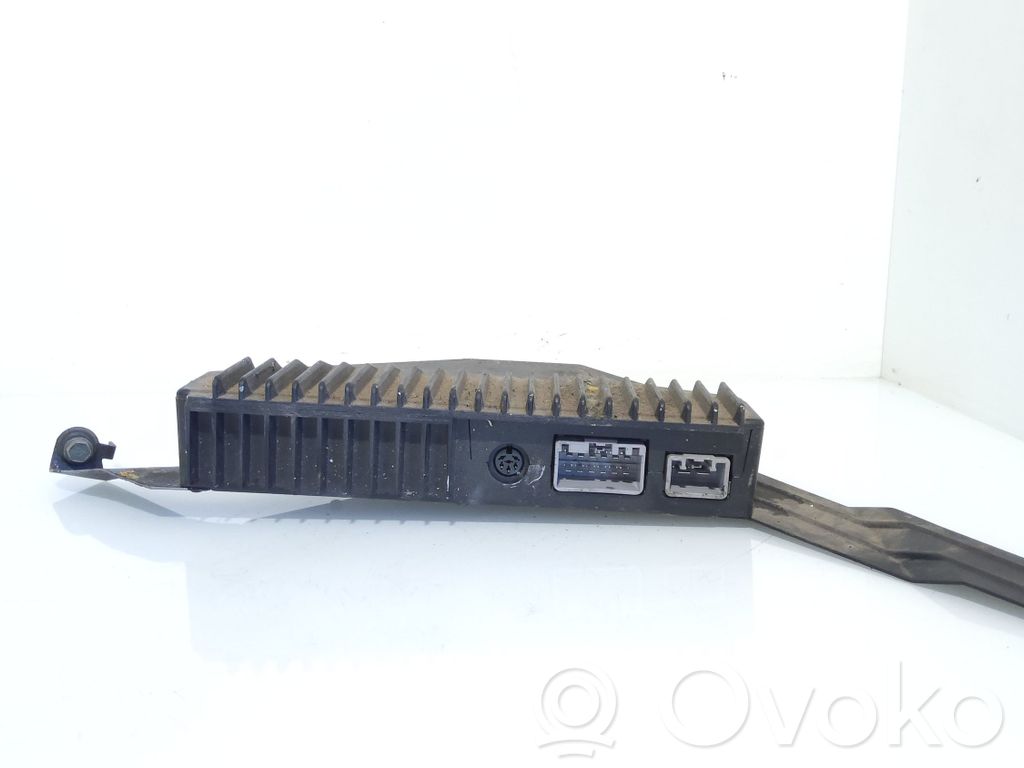 Volvo V70 Garso stiprintuvas 