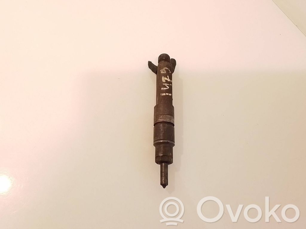 Inyector de combustible   58P144