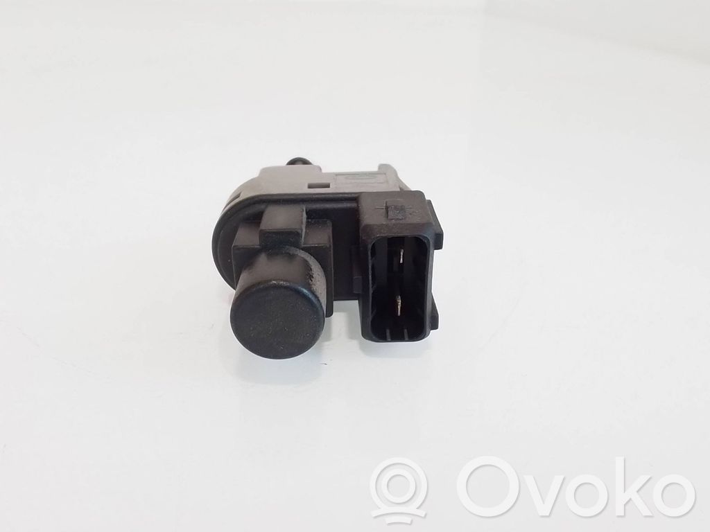 Mazda 2 Brake pedal sensor switch 