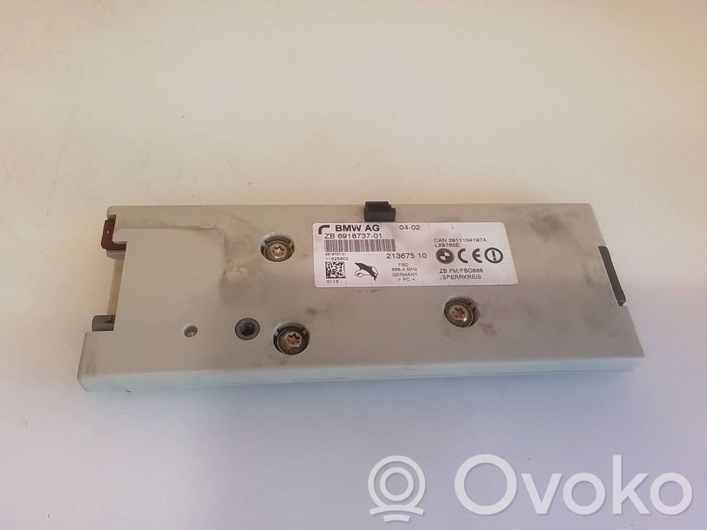 BMW 7 E65 E66 Aerial antenna amplifier 