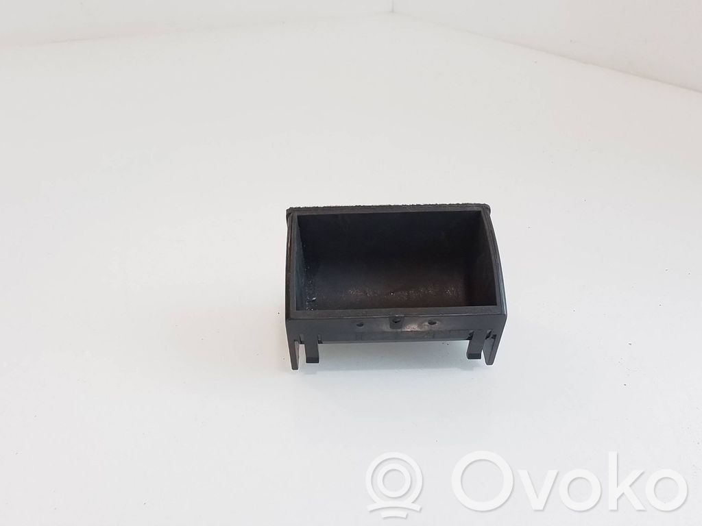BMW 7 E65 E66 Otros repuestos del interior 