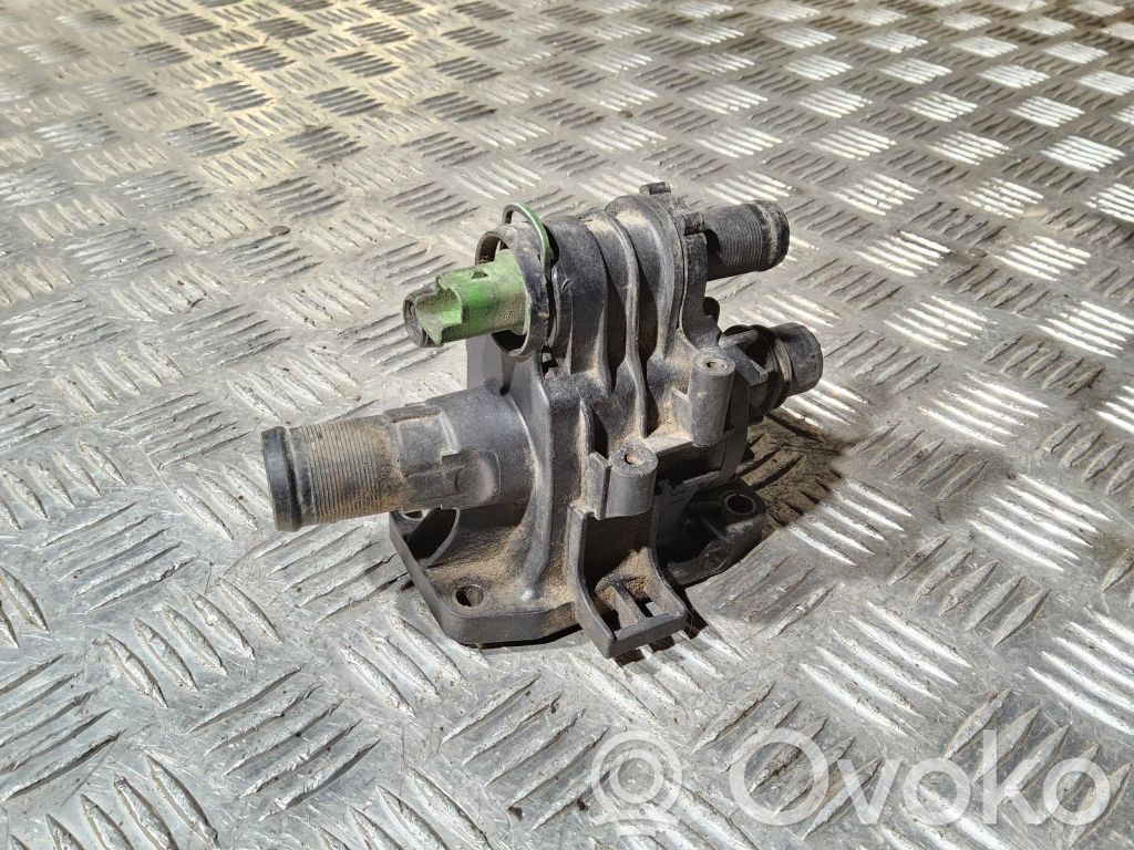 Peugeot 407 Termostatas/ termostato korpusas 