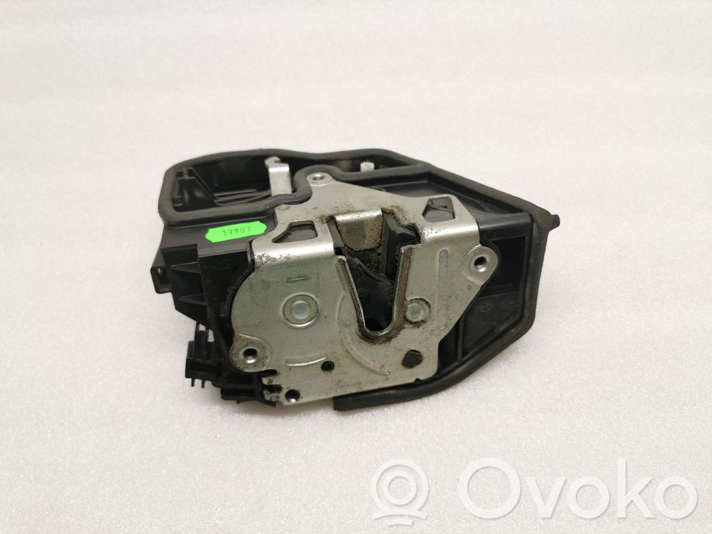 Front door lock   7202146