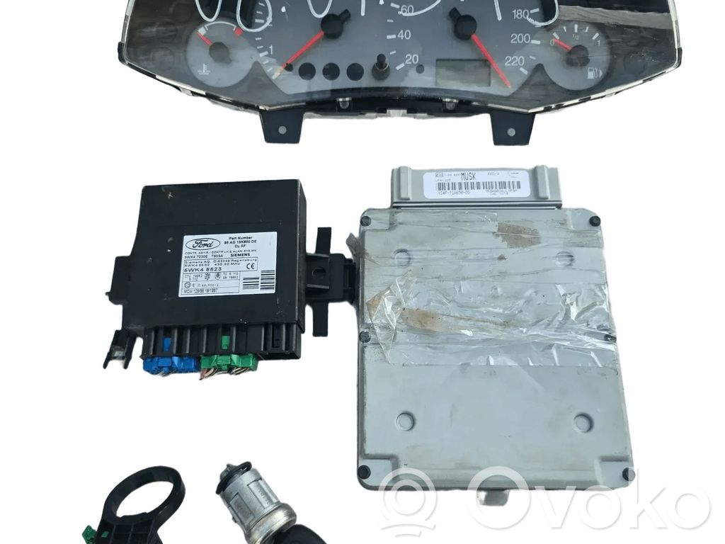 Ford Focus Motorsteuergerät ECU 