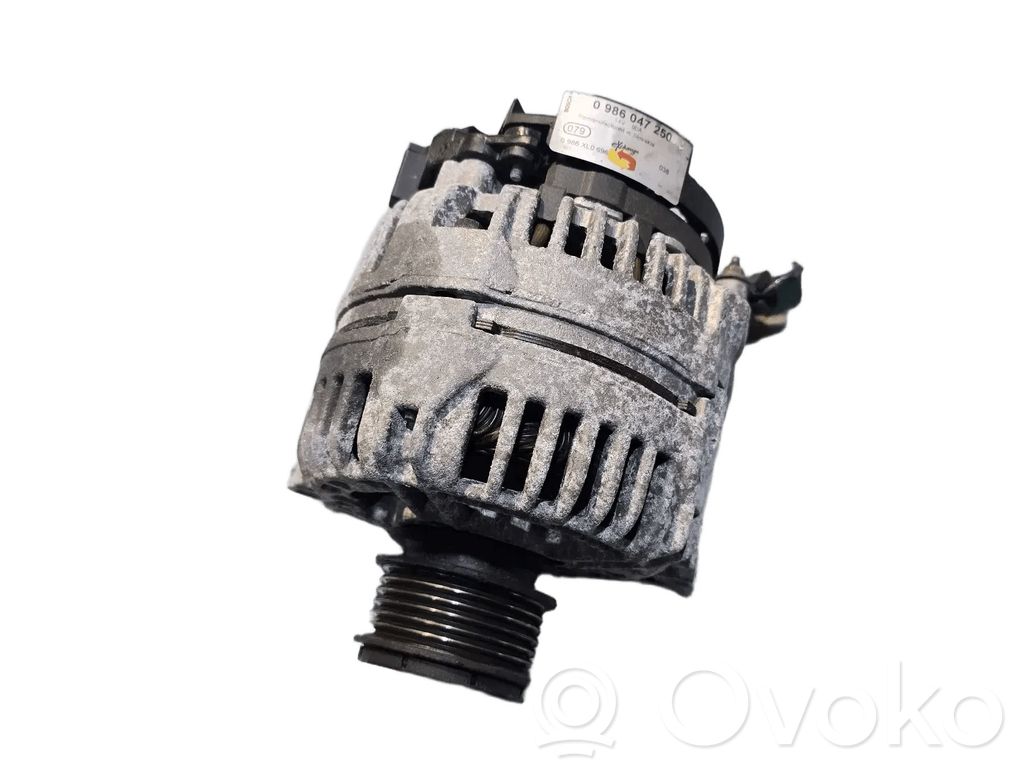 Volkswagen Golf IV Ģenerators 