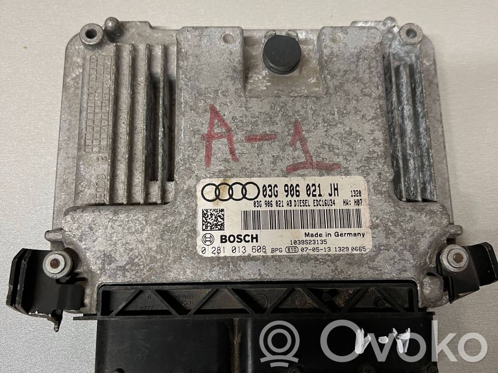 Audi A3 S3 8P Variklio valdymo blokas 