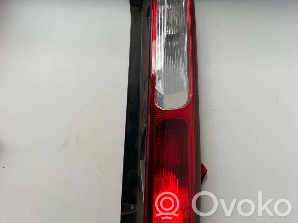 Rear/tail lights   4M5113404A,03740