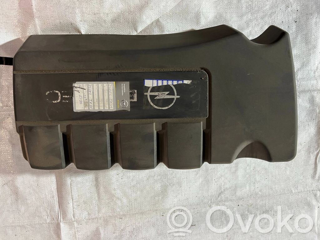 Opel Corsa D Dzinēja pārsegs (dekoratīva apdare) 