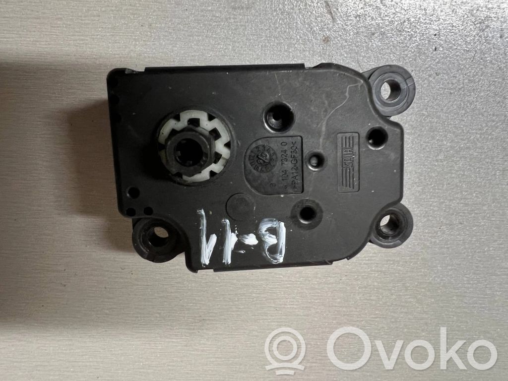 Stellmotor Heizung Klima   EAB222,260806,113930072