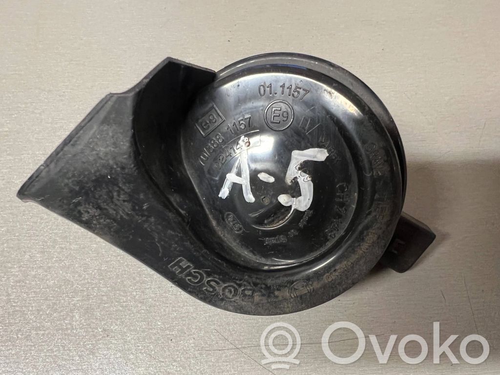 Audi A3 S3 8P Äänimerkkilaite 