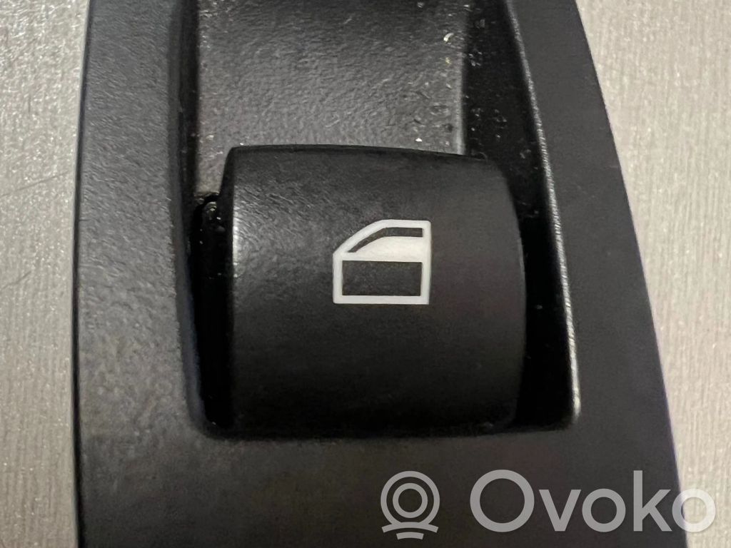 BMW 3 E90 E91 Elektrisko logu slēdzis 