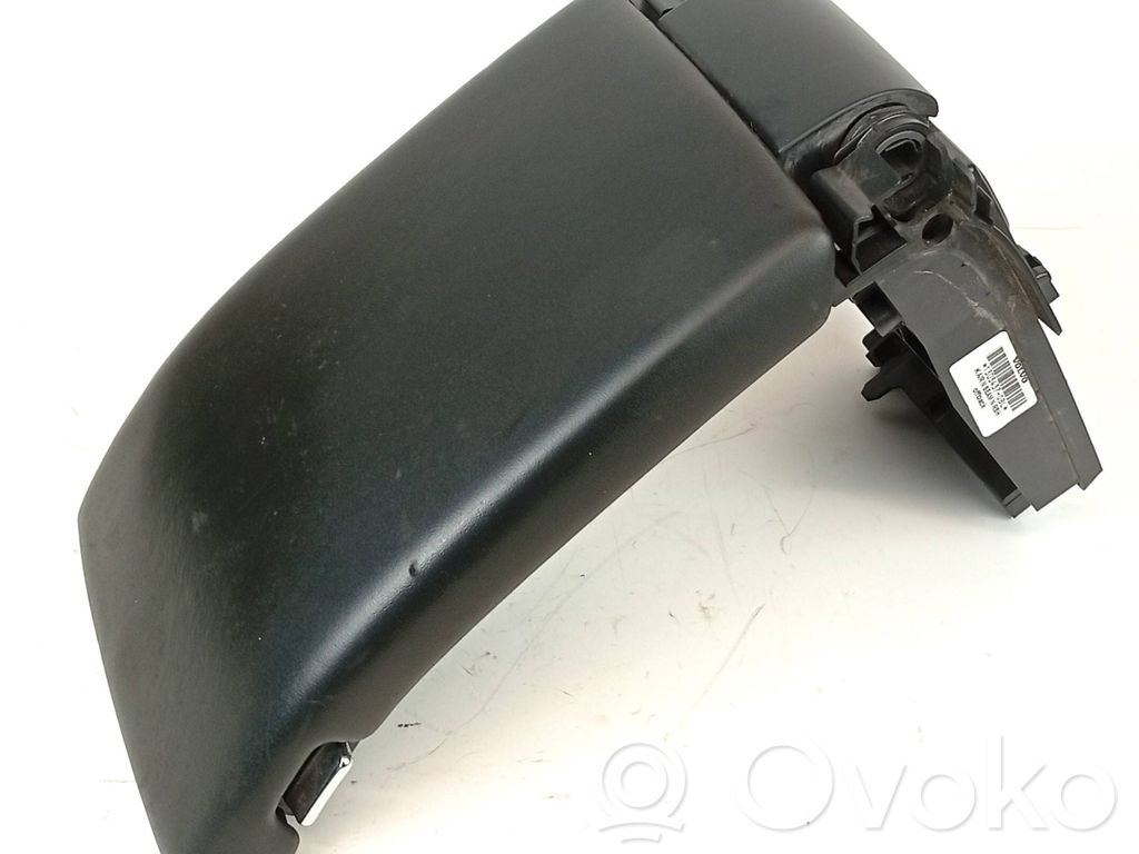 Volvo V70 Armrest 