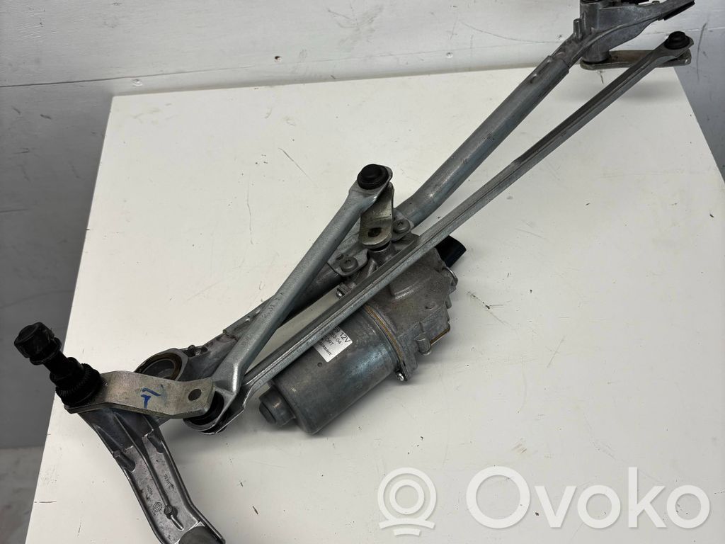 BMW 3 E90 E91 Front wiper linkage and motor 