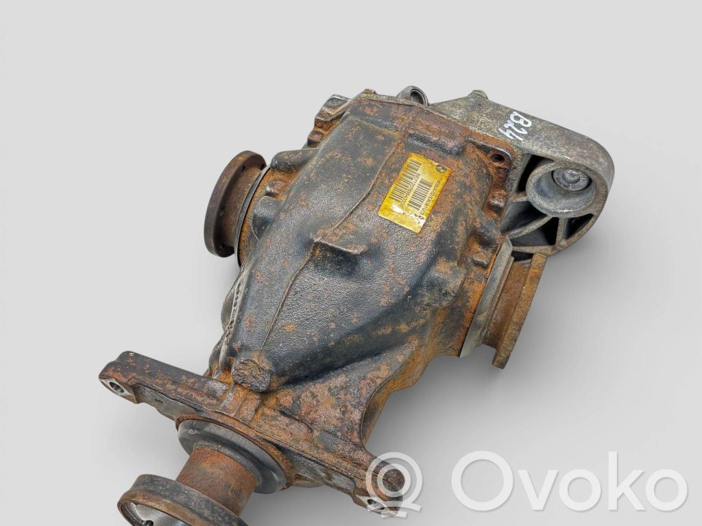 BMW 5 E60 E61 Galinis reduktorius 