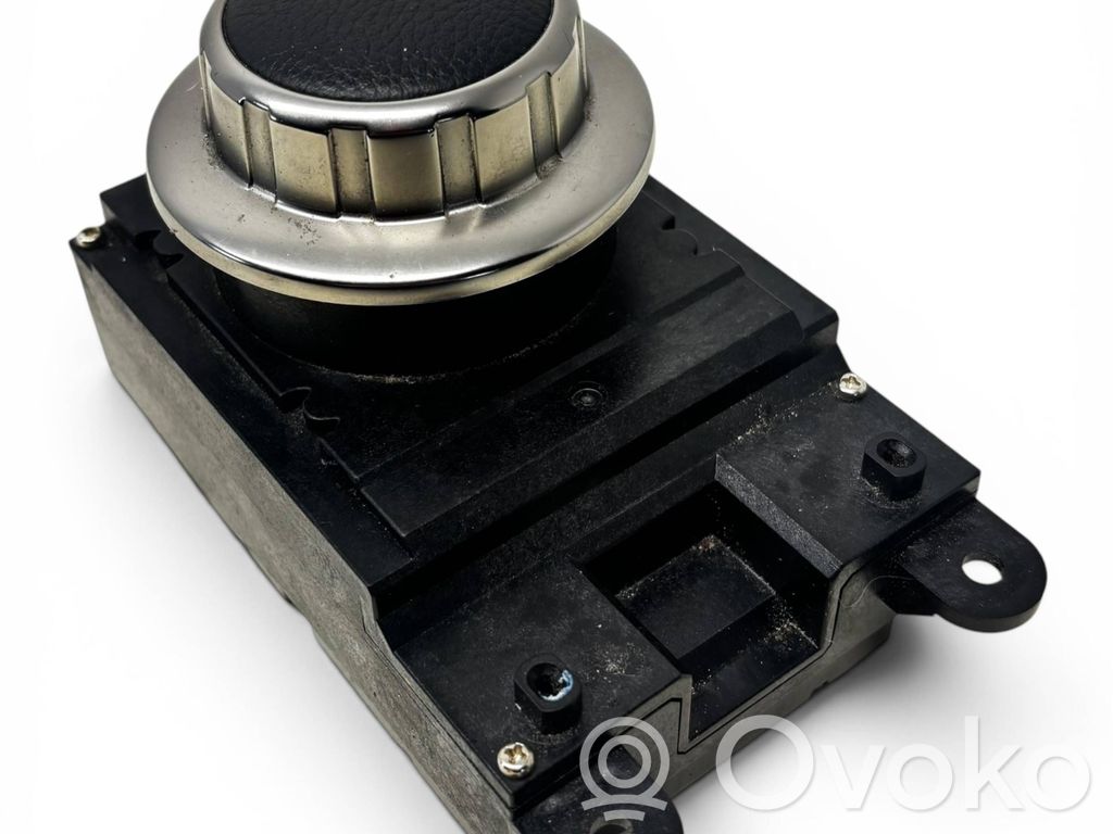 Panel radia   65826944884,6944884,65829181630,65826933610,65826934259,65826945148,65826949287,65826983881,6934259,9181630