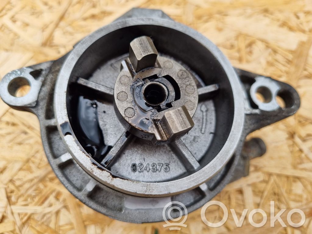 BMW 5 E39 Alipainepumppu 