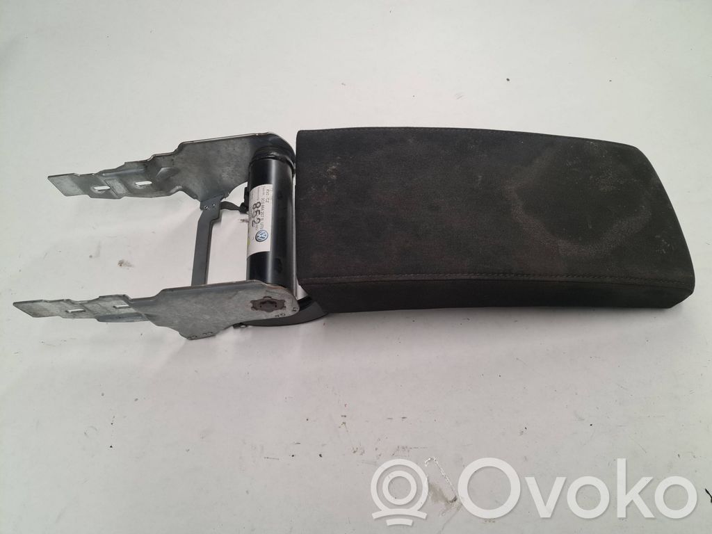 Volkswagen PASSAT B6 Armrest 