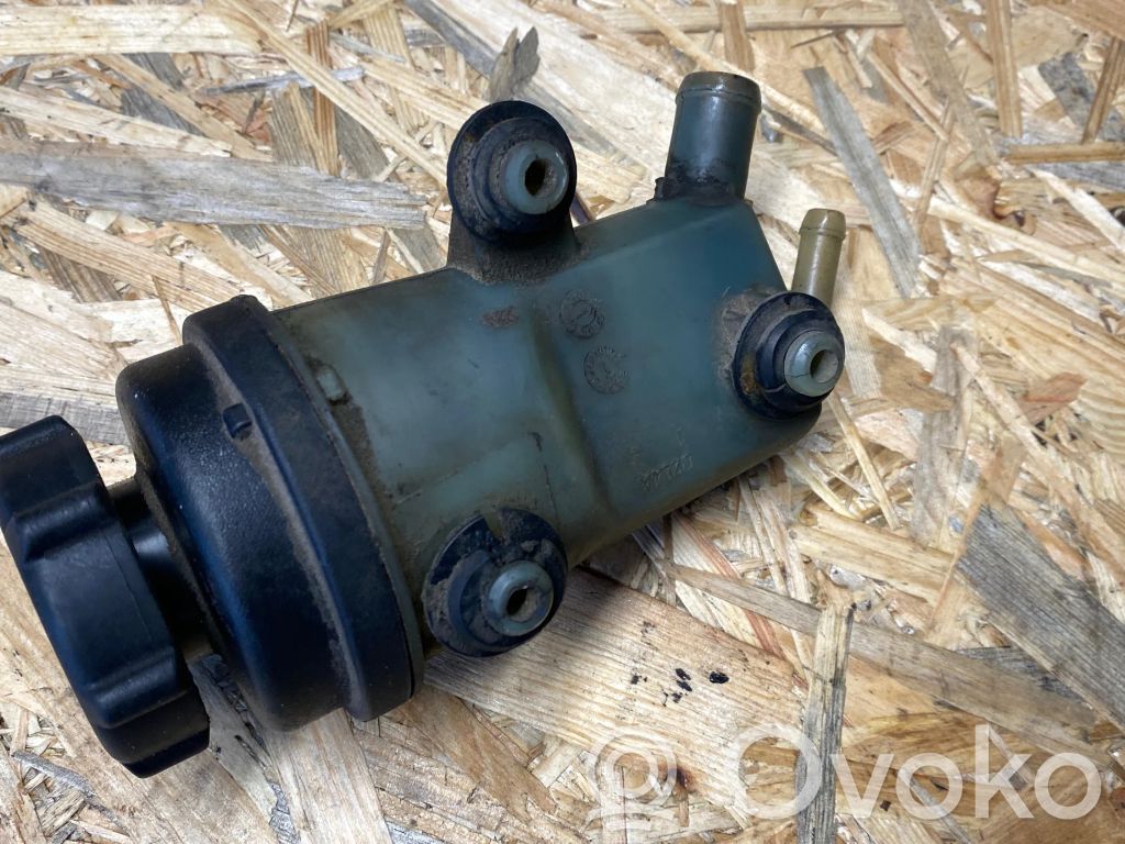 Ohjaustehostimen nestesäiliö   98AG3R700CA,98AG3R700