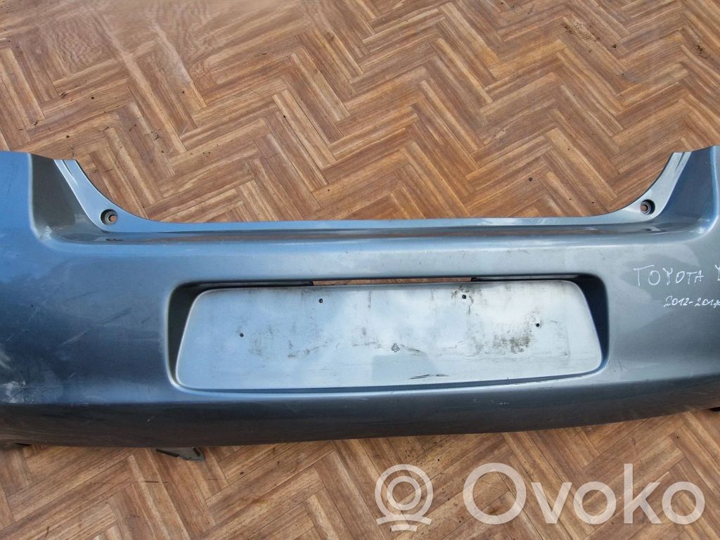Toyota Verso-S Parachoques 
