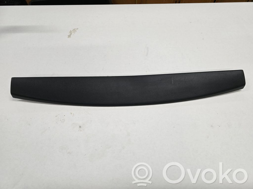 Mazda CX-7 Garniture de hayon intérieur 