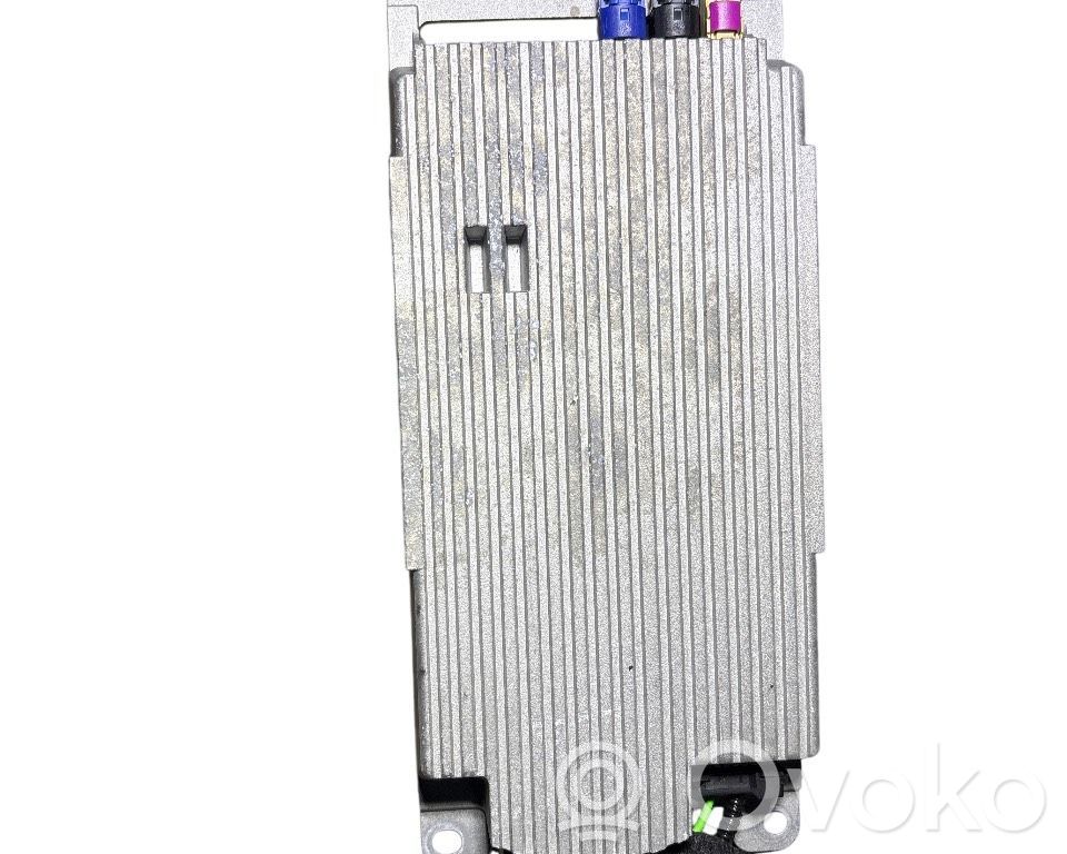 BMW 3 E92 E93 Sound amplifier 