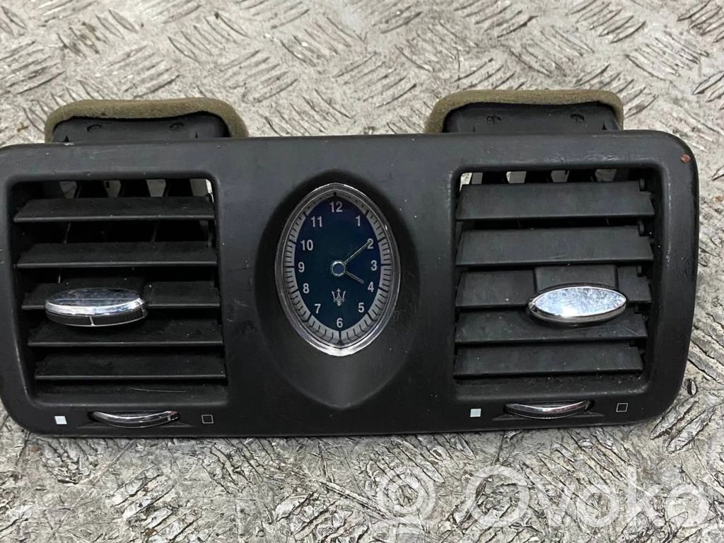 Maserati Quattroporte Clock 
