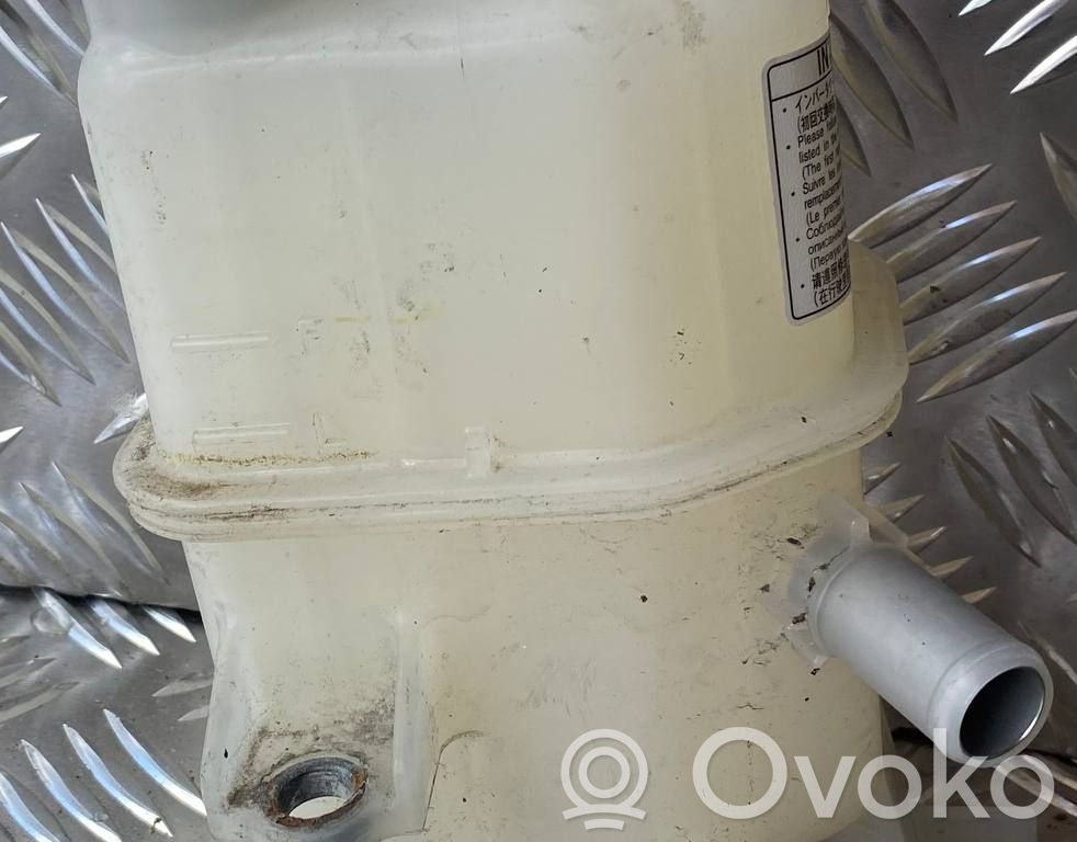 Toyota Prius (XW20) Coolant expansion tank/reservoir 