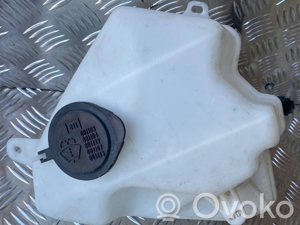 Toyota Prius (XW20) Lamp washer fluid tank 