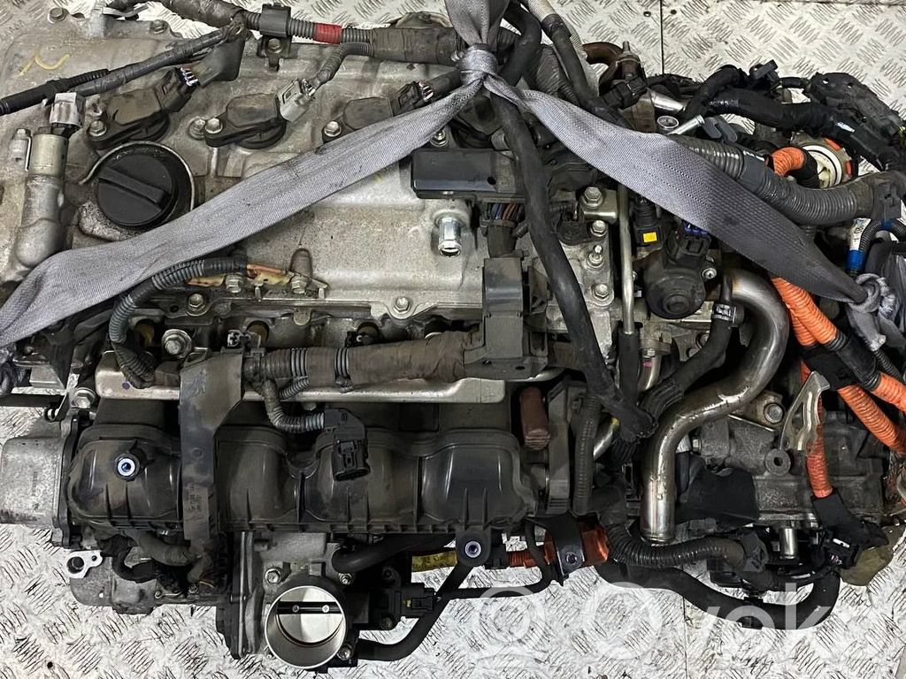 Toyota Prius+ (ZVW40) Silnik 