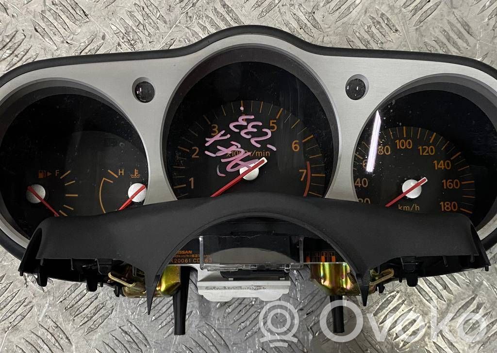 Nissan 350Z Nopeusmittari (mittaristo) 