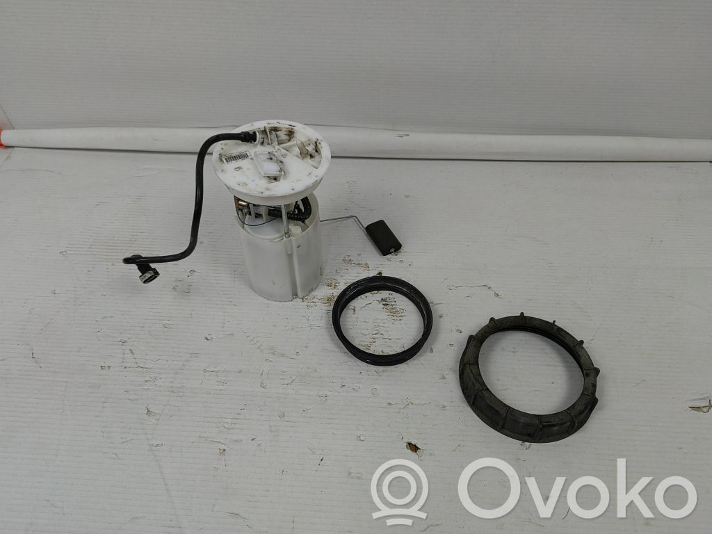Ford Focus ST Bomba interna de combustible 