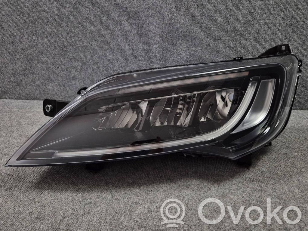 Opel Movano C Scheinwerfer 