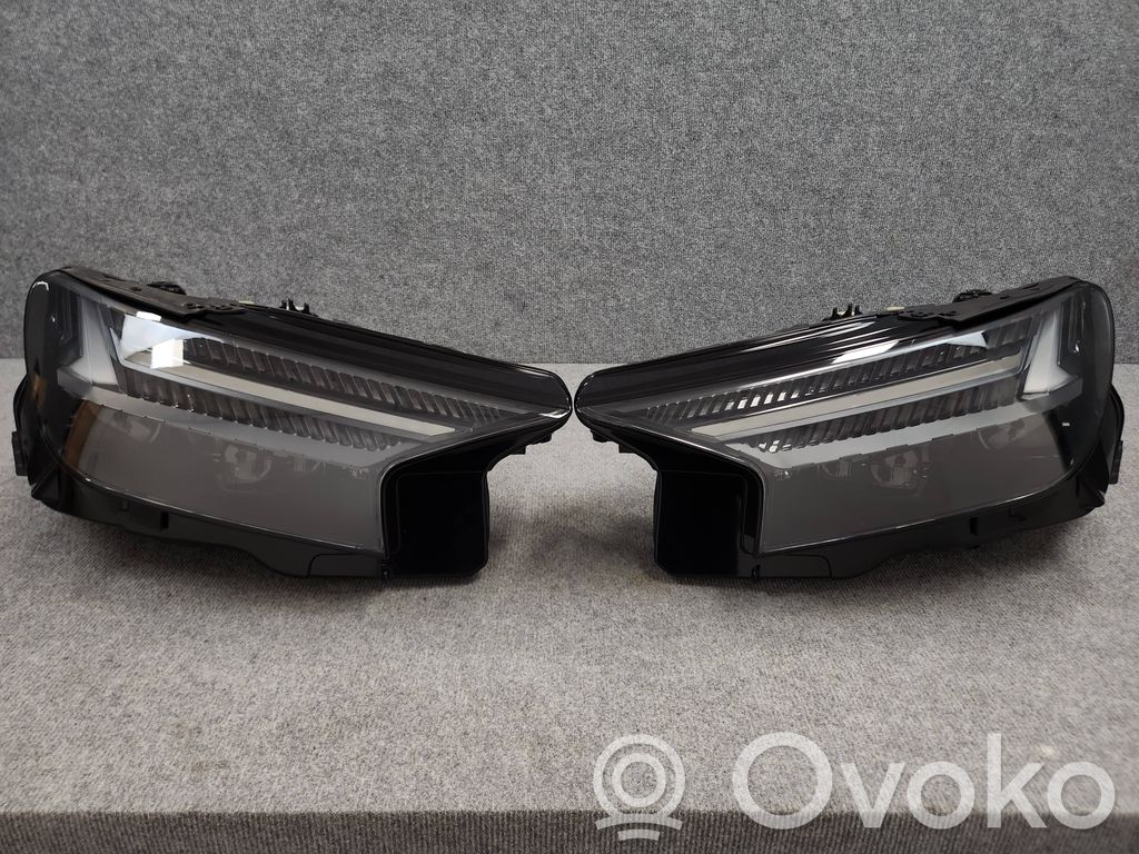 Audi Q4 e-tron Scheinwerfer Satz Set 