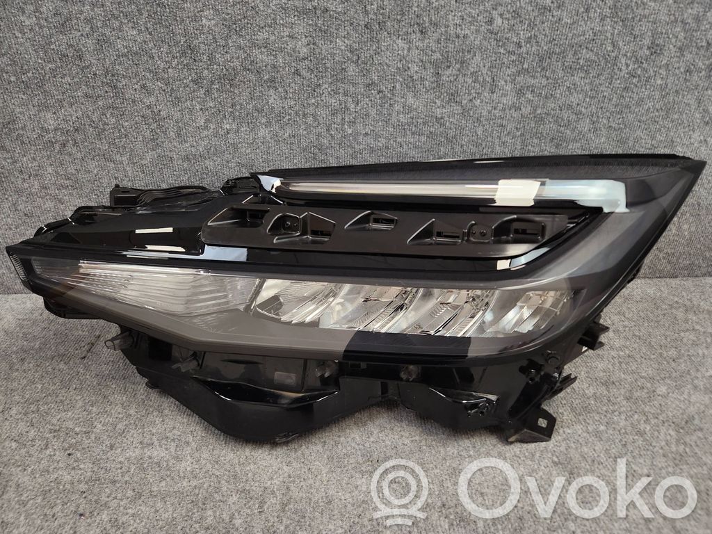 Lampa przednia   81150F4220SCZ,81150F4220