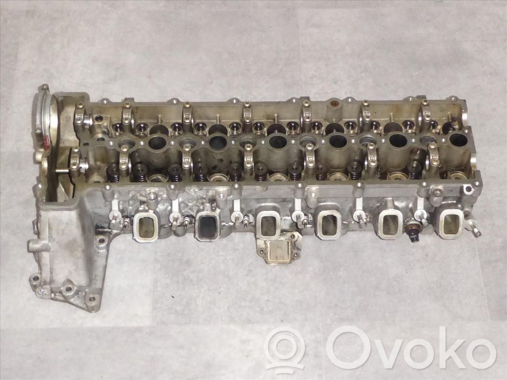 Engine head   11127806060,11127806060