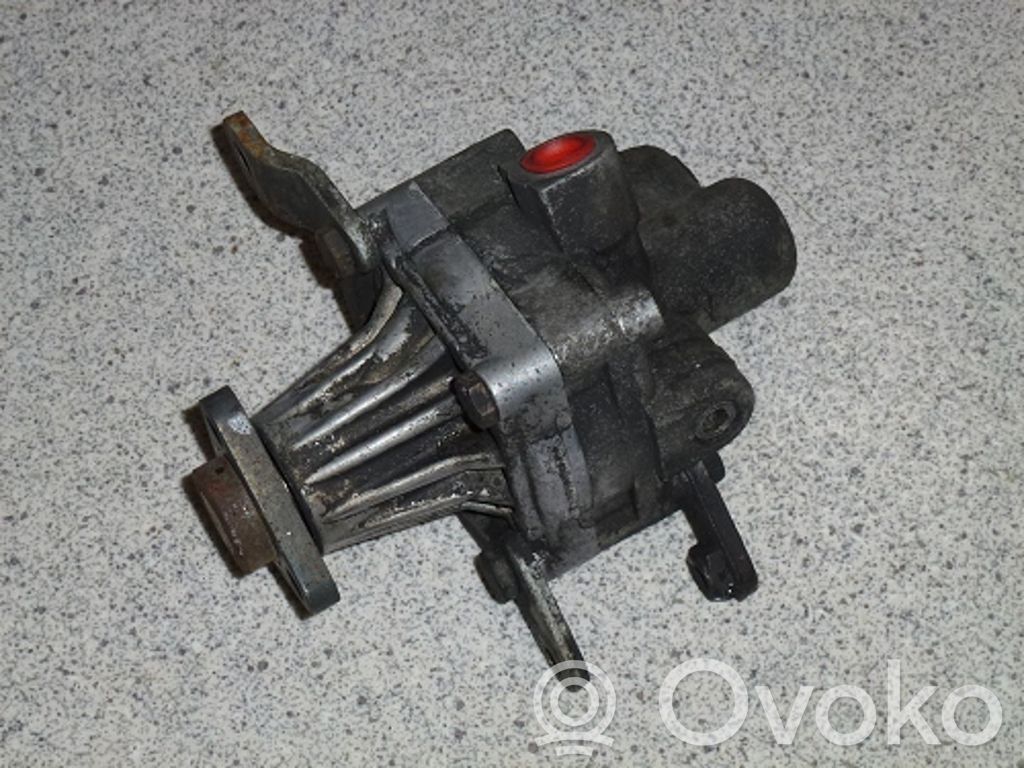 Ohjaustehostimen pumppu   32411132998,32411132998
