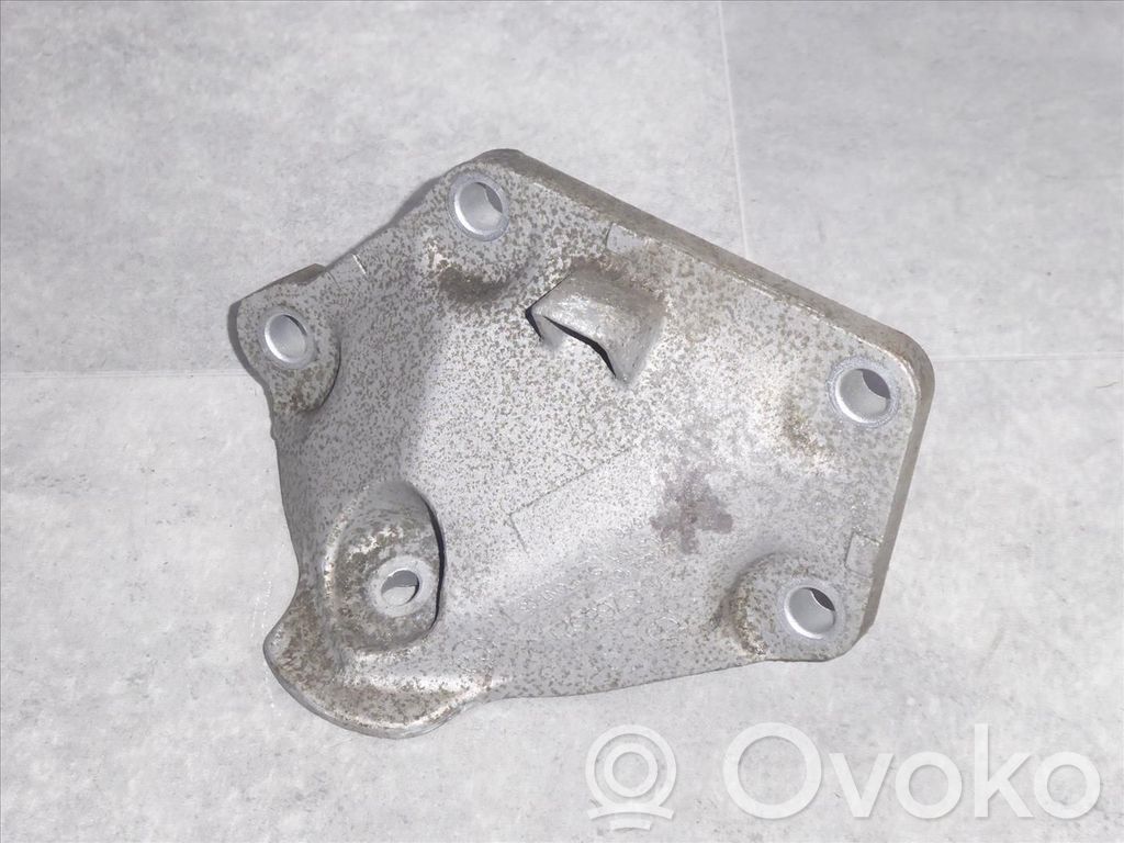 BMW 5 E60 E61 Support, suspension du moteur 