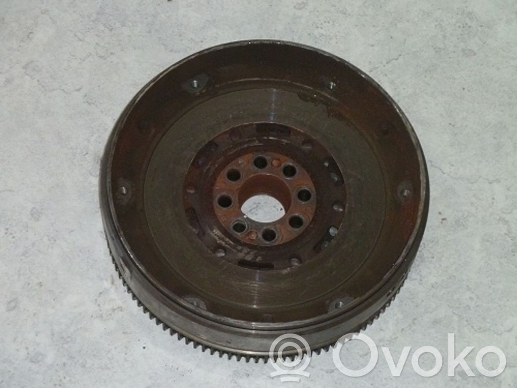 BMW 3 E36 Plaukiojantis dviejų masių smagratis 