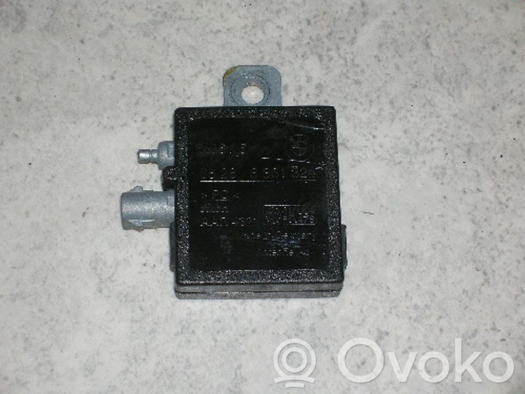 BMW 3 E36 Antenos stiprintuvas 