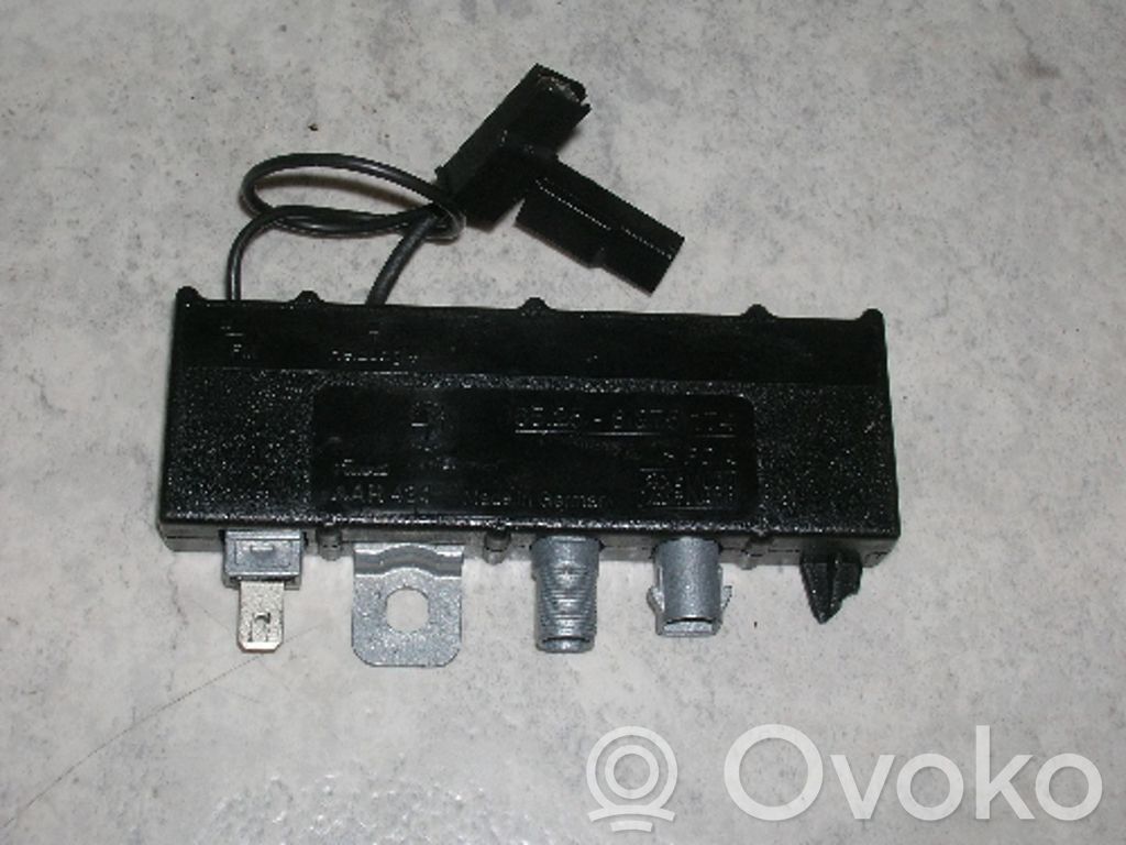 BMW 3 E36 Antenos stiprintuvas 