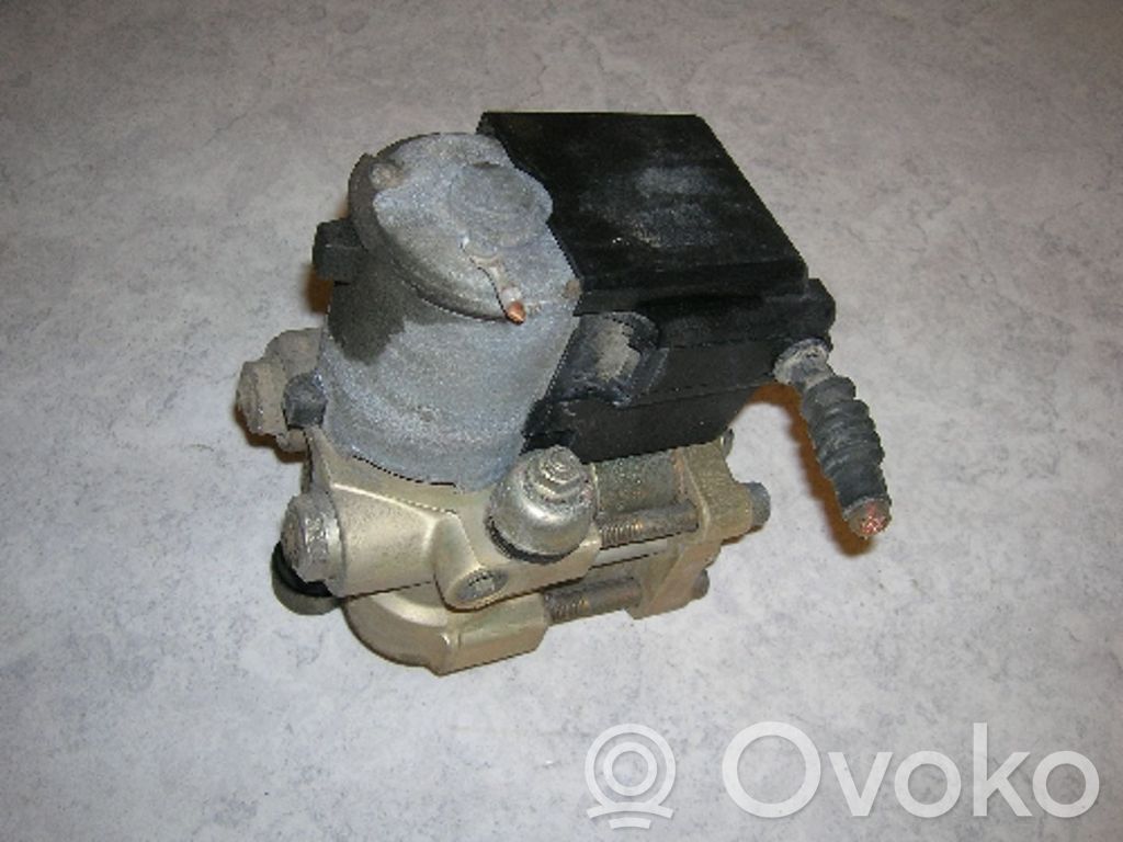 BMW 5 E34 ABS Pump 