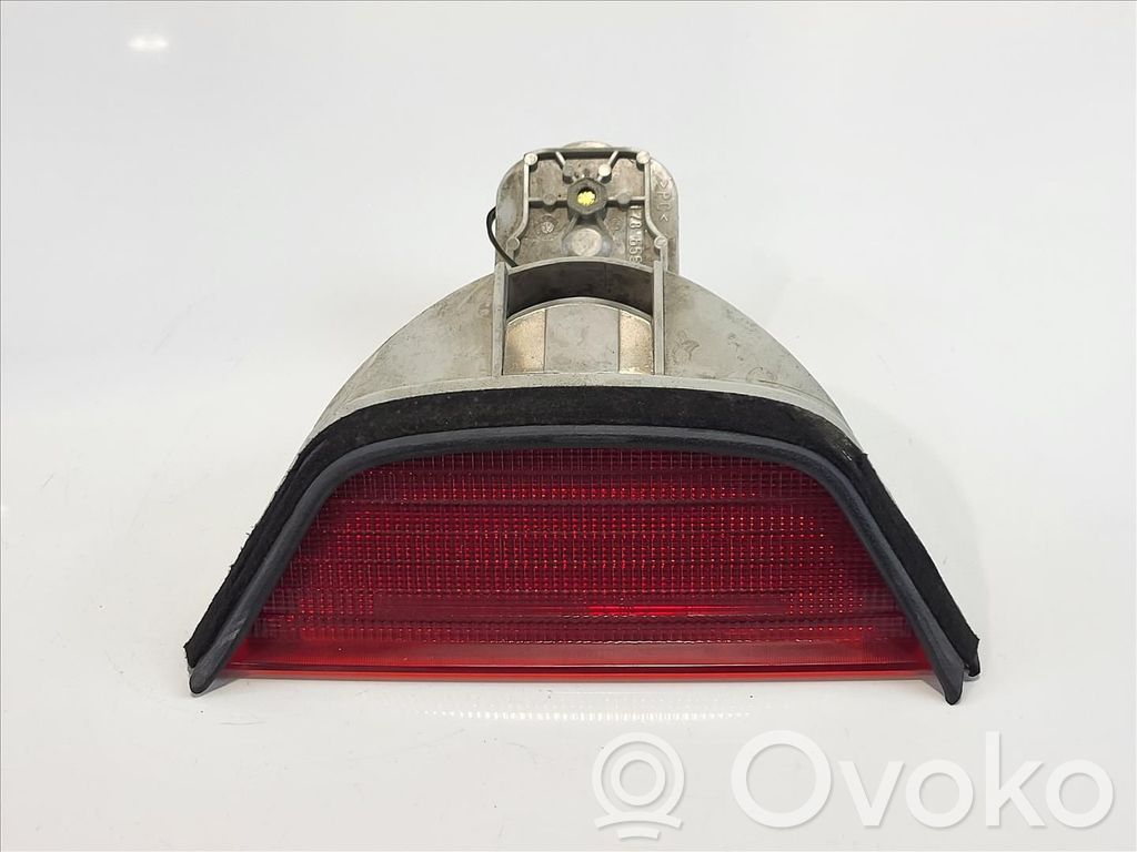 BMW 5 E39 Third/center stoplight 
