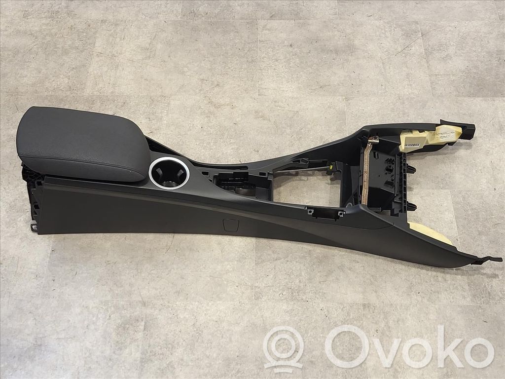 BMW X1 E84 Center console 