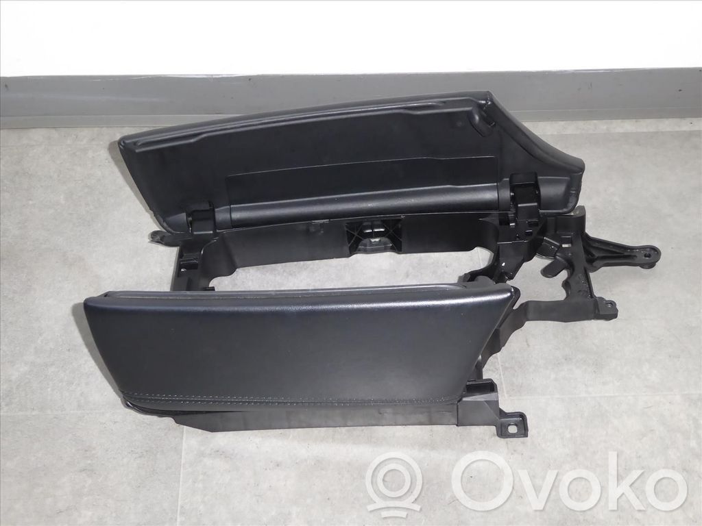 BMW 5 F10 F11 Подлокотник 