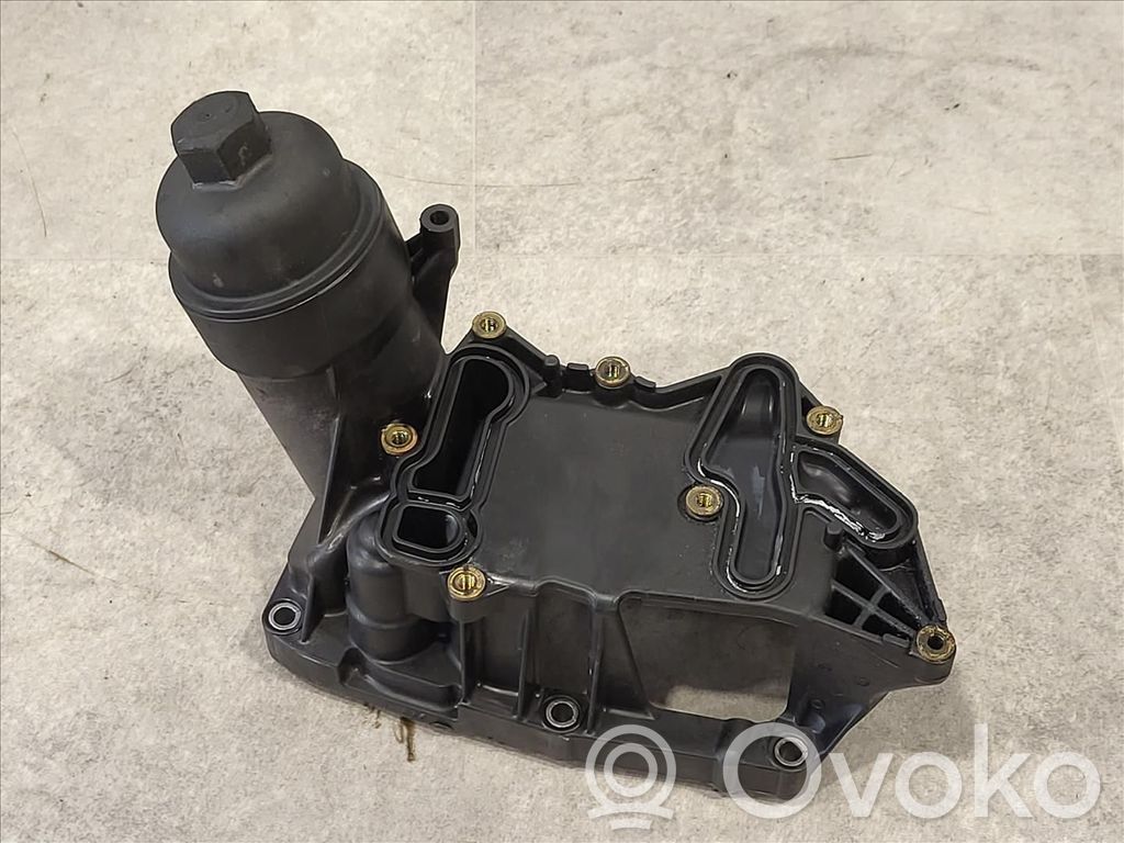 BMW 5 F10 F11 Oil filter cover 