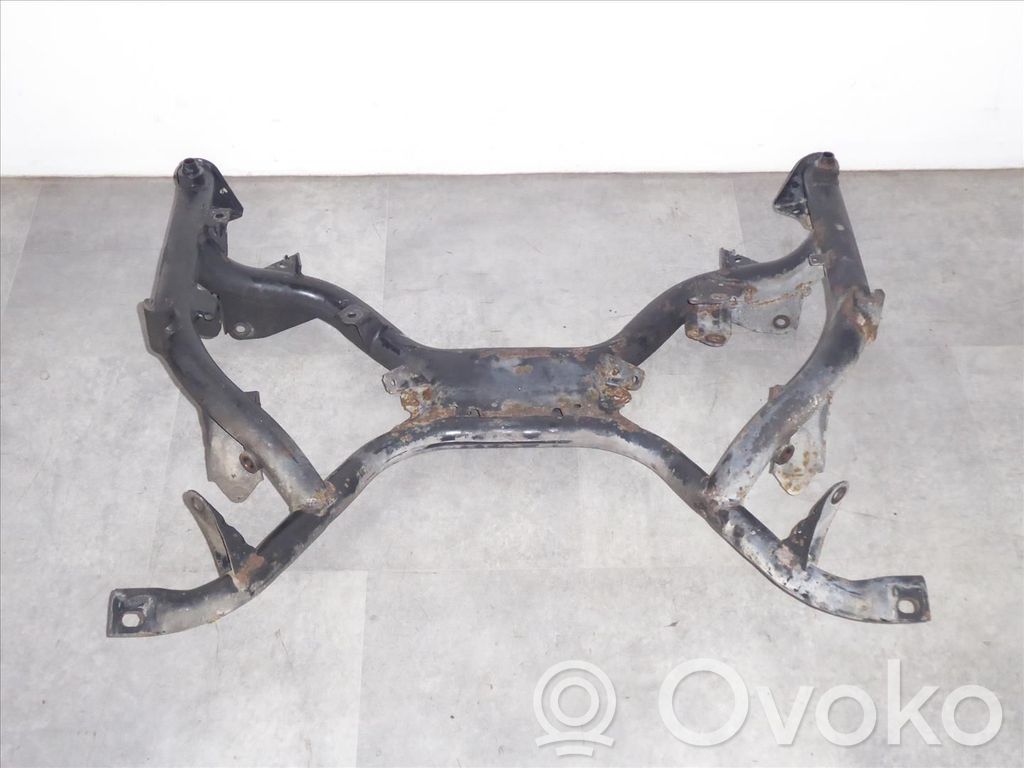 BMW 7 E38 Front axle beam 