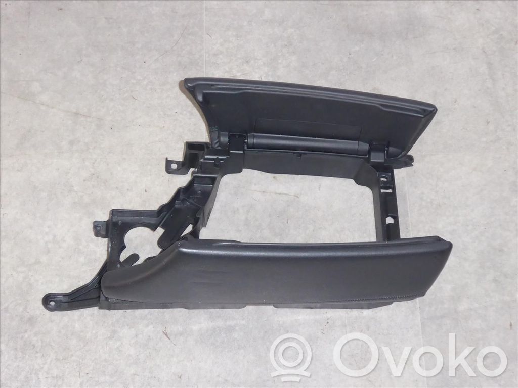 BMW 5 F10 F11 Подлокотник 