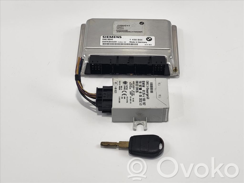 BMW 5 E39 Unité de commande, module ECU de moteur 