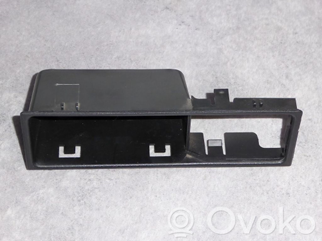 BMW 3 E36 Otros repuestos del interior 